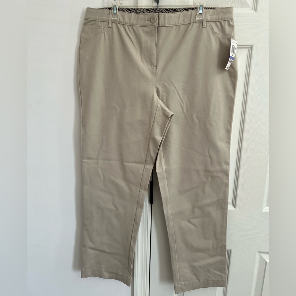 Tan Straight-Leg Pants JM collection 18
